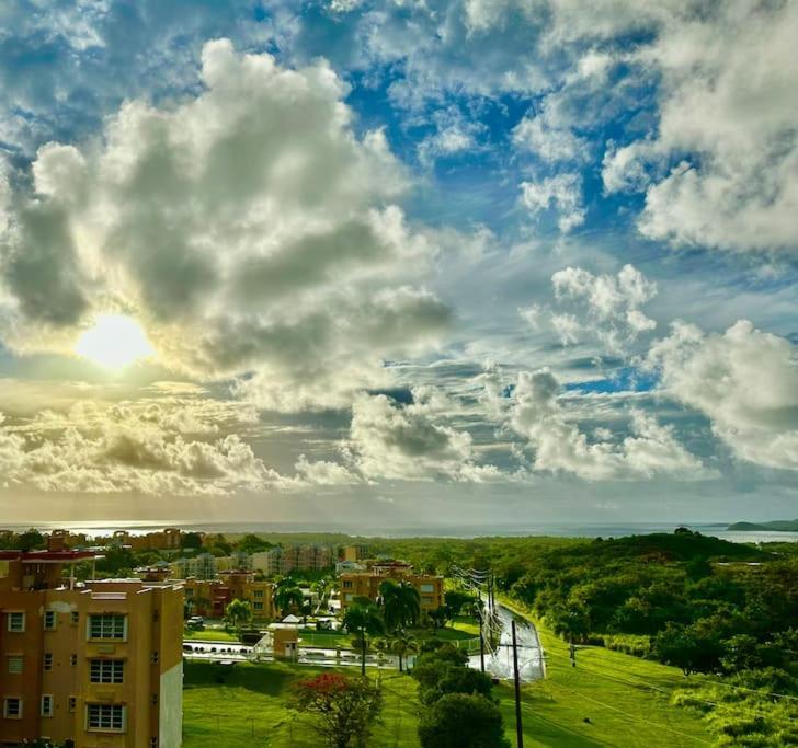 Ocean & Mountains View, Marina, Ferry, Vista Mar, Costa Esmeralda Ceiba Exterior foto